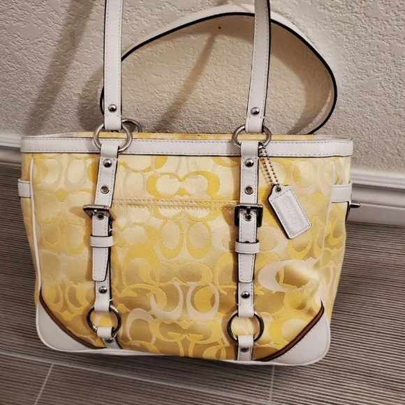 Coach Handbags - Coach Bleecker Preston Handbag 👜